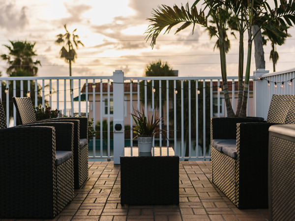 One Bedroom Vacation Rental  Beach Access Across Street!